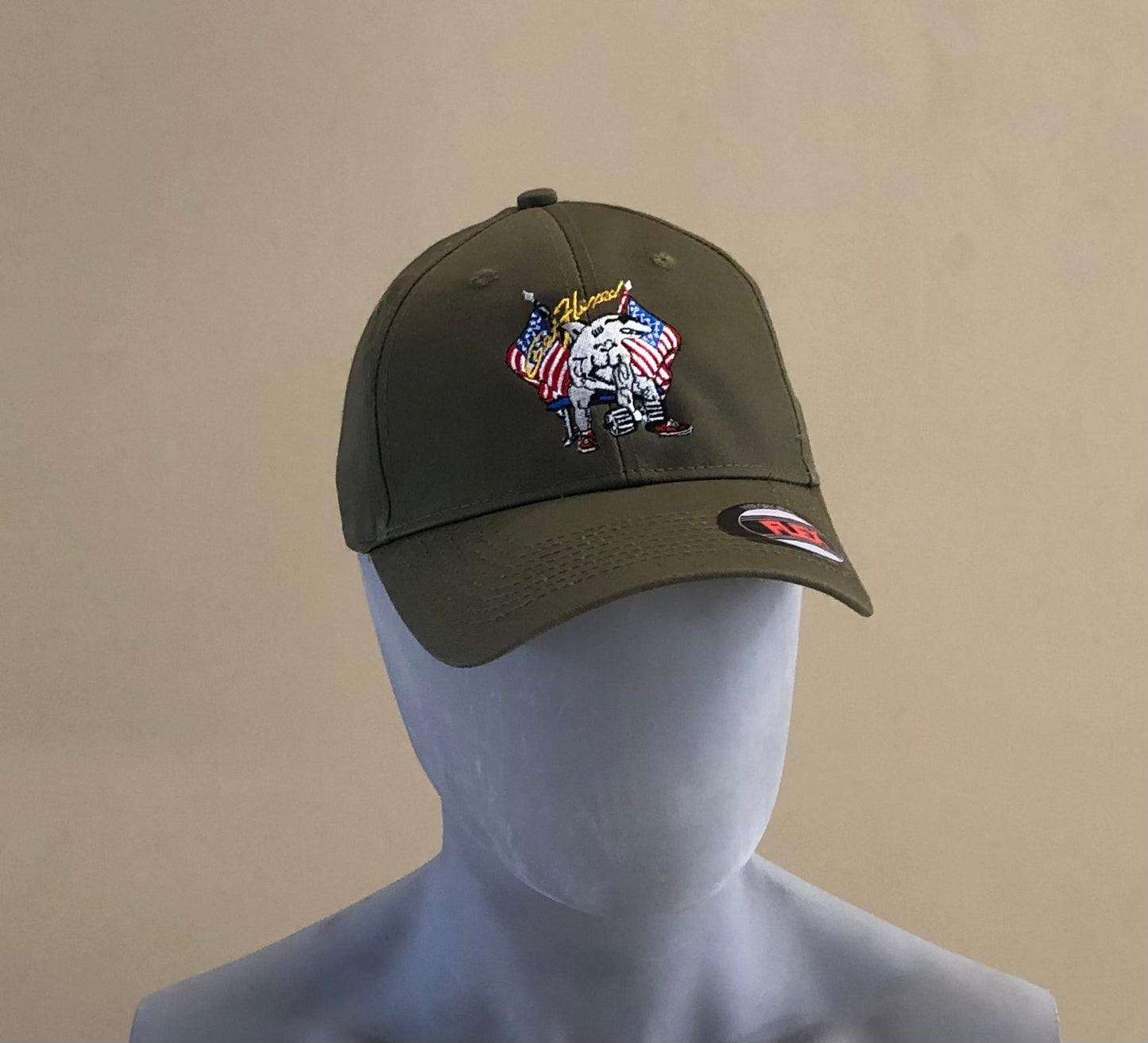 Biceps Curl Structured Patriot Cap